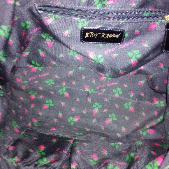 Betsey Johnson handbag - Picture 4 of 4